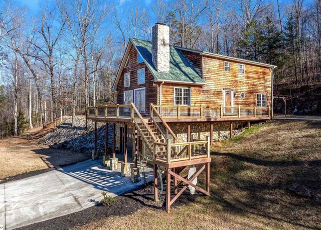 Property at 114 Dogwood Ridge Rd, Easley, SC 29640, 5 beds, 2.5 baths
