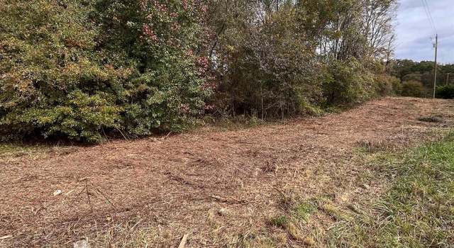 Photo of 588 Mcswain Rd, Chesnee, SC 29323