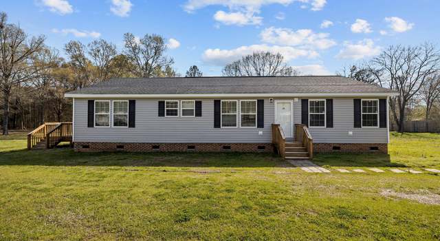 Photo of 916 Holmes Rd, Chester, SC 29706-7411