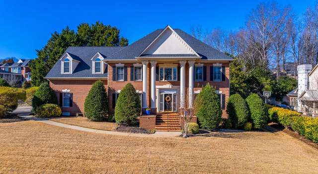 Photo of 402 Scarborough Dr, Greer, SC 29650