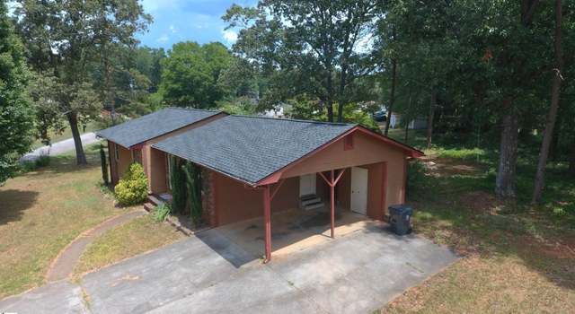 Photo of 405 Keith Ln, Seneca, SC 29678