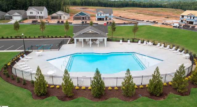 Photo of 1725 Rein Dr, Roebuck, SC 29376