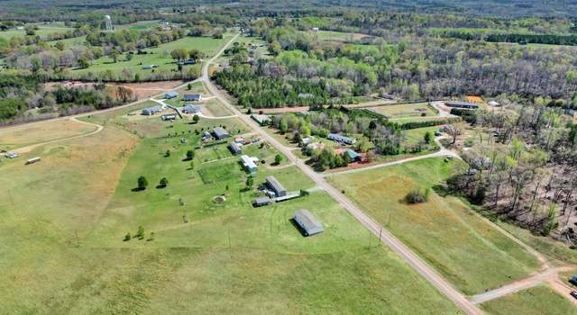 Photo of 4600 Peachtree Rd, Chesnee, SC 29323