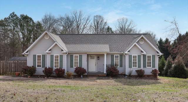 Photo of 110 Dace Dr, Pickens, SC 29671