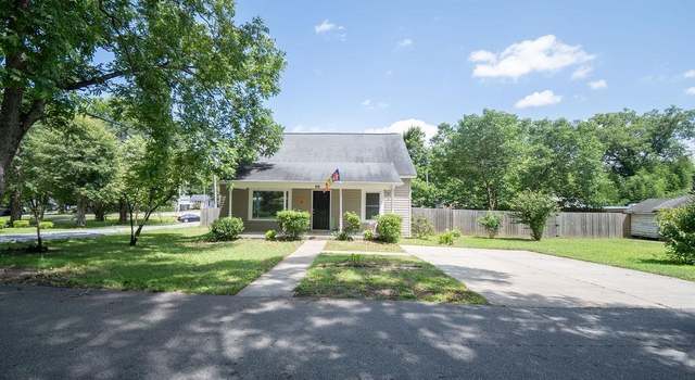 Photo of 112 Garrison St, Easley, SC 29640