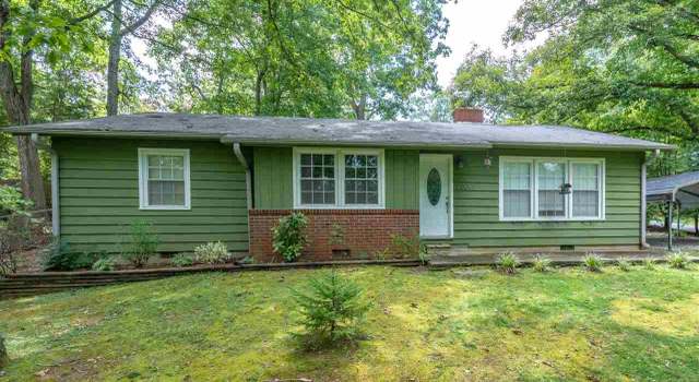 Photo of 200 Lakeview Dr, Landrum, SC 29356
