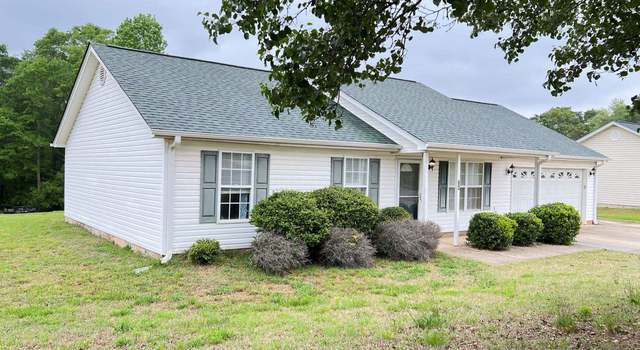 Photo of 82 Twin Valley Rd, Duncan, SC 29334