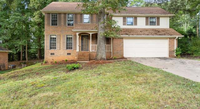 Photo of 210 Appomattox Dr, Simpsonville, SC 29681