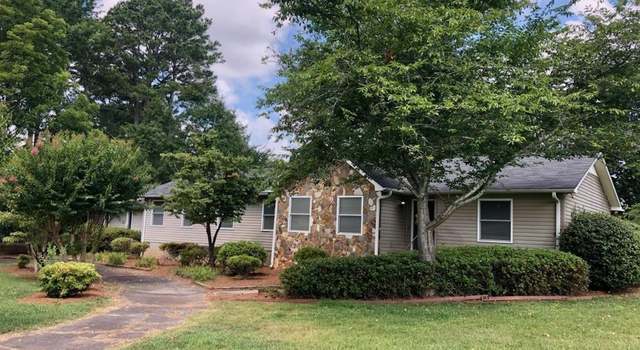 Property at 190 Wedgewood Pl, Spartanburg, SC 29302, 3 beds, 2 baths