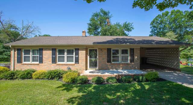 Photo of 214 Cedar Cir, Easley, SC 29642