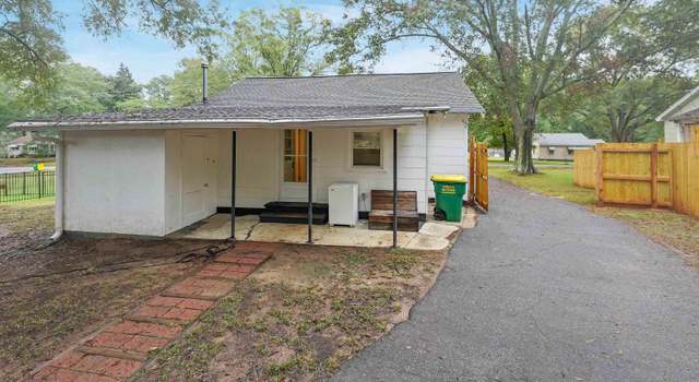 Photo of 107 Crescent Ave, Belton, SC 29627