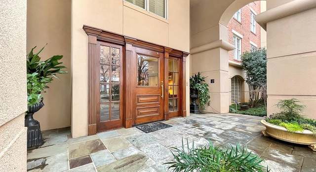 Photo of 400 N Main St Apt 305, Greenville, SC 29601