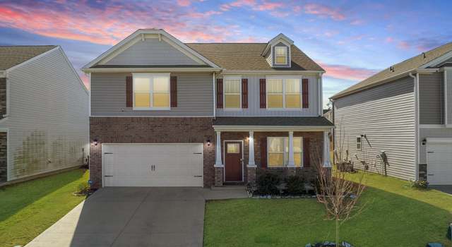 Photo of 19 Darrowby Way, Simpsonville, SC 29680
