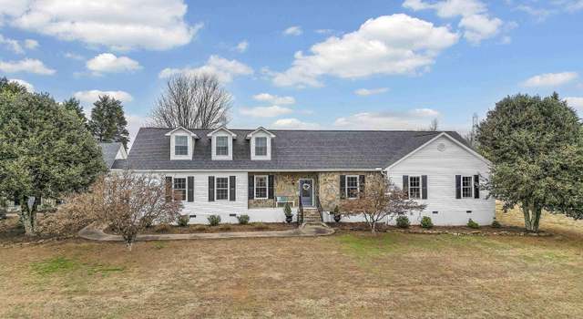 Photo of 121 Eastlake Dr, Spartanburg, SC 29302