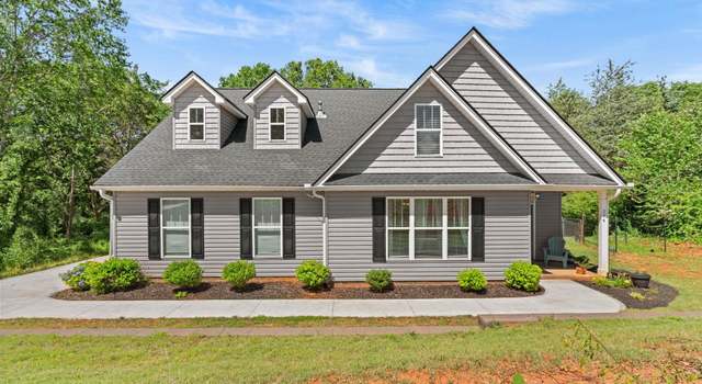 Photo of 114 Lake Forest Cir, Anderson, SC 29625