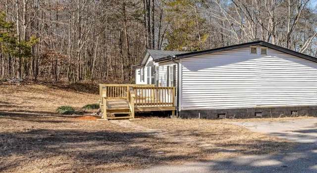 Photo of 2709 N Bayshore Dr, Seneca, SC 29672