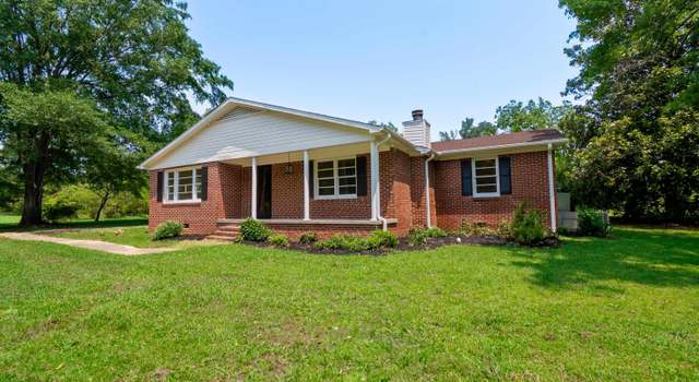 Photo of 231 E Hampton Ave, Honea Path, SC 29654