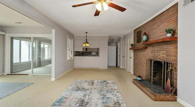 Photo of 126 Commodore Dr, Duncan, SC 29334