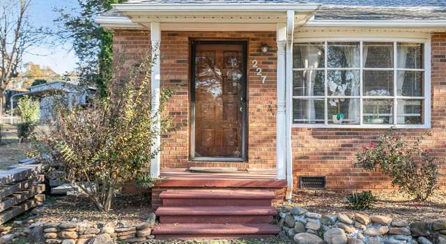 Photo of 227 W Wood St, Spartanburg, SC 29303