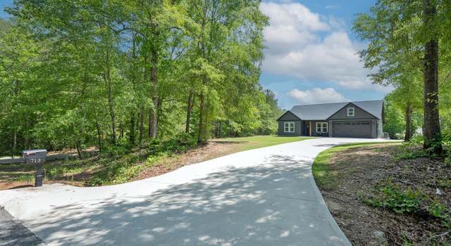 Photo of 713 Bradley Dill Rd, Campobello, SC 29322