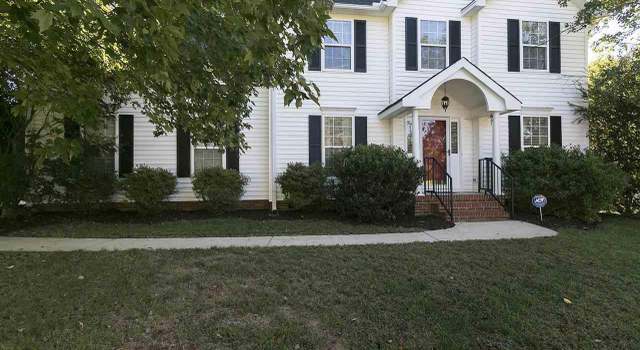 Photo of 305 Adirondack Way, Simpsonville, SC 29681