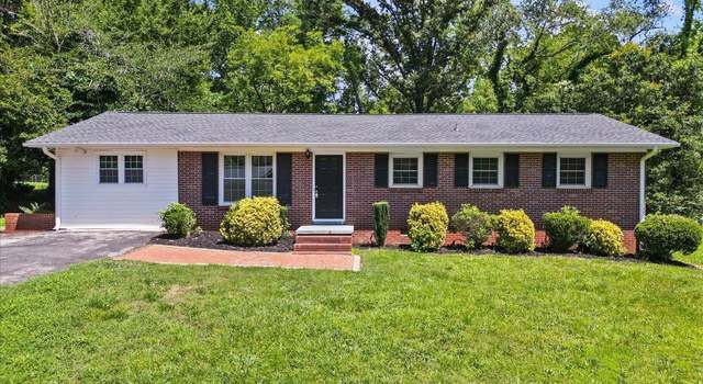 Photo of 111 Clarendon Dr, Clemson, SC 29631