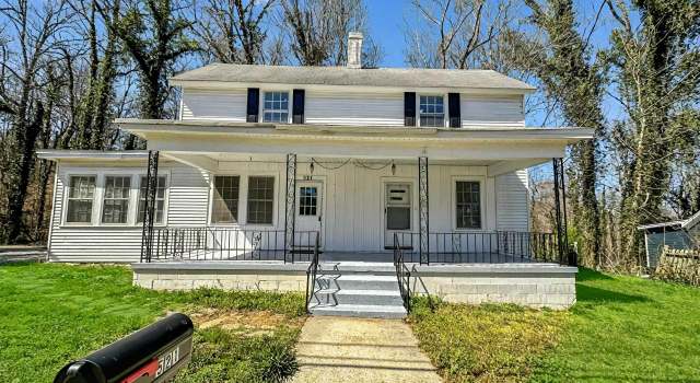 Photo of 521 Broadway St, Seneca, SC 29672