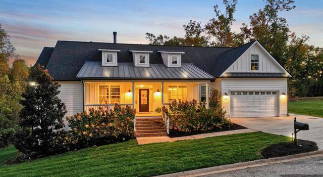 Photo of 35 Blue Gill Dr, Greer, SC 29651
