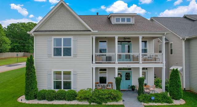 Photo of 914 Blue Moon St, Taylors, SC 29687