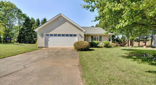 Photo of 121 Meadow Hill Way, Taylors, SC 29687-5348