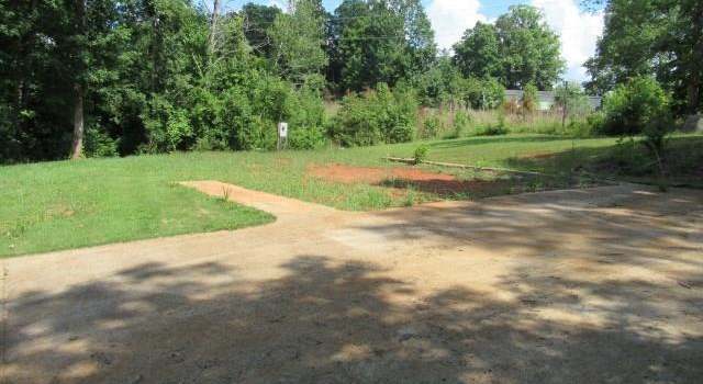 Photo of 127 Mlj Summit Dr, Easley, SC 29640