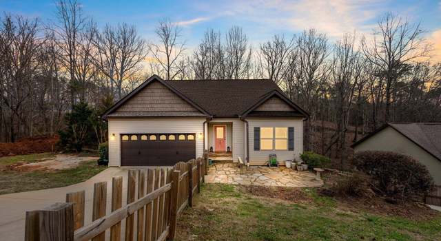 Photo of 243 Champlain Dr, Greenville, SC 29611