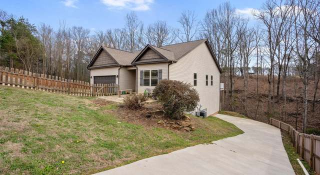 Photo of 243 Champlain Dr, Greenville, SC 29611