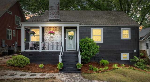 Photo of 11 Waverly Ct, Greenville, SC 29605