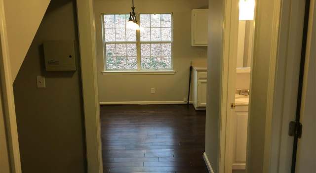 Photo of 40 Daughtry Ct, Travelers Rest, SC 29690