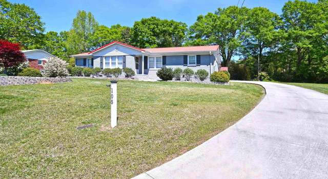 Photo of 105 Ridgeland Cir, Easley, SC 29640