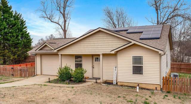 Photo of 430 Mount Hood Dr, Inman, SC 29349