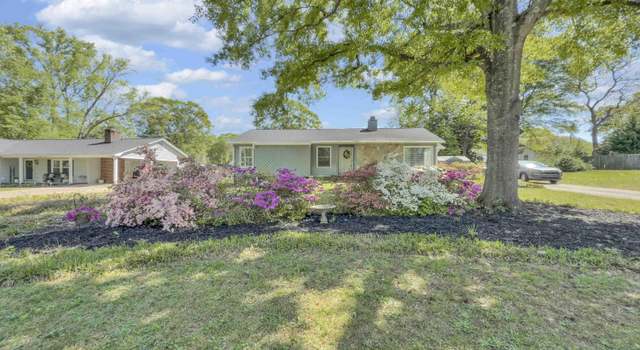Photo of 110 Oak Dr, Greer, SC 29650