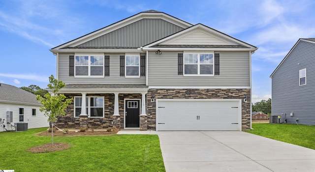 Photo of 110 Depot Cir, Greenwood, SC 29646