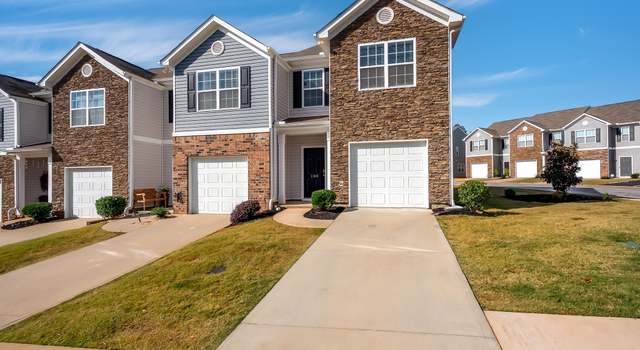 Photo of 100 Moorlyn Ln, Greer, SC 29650