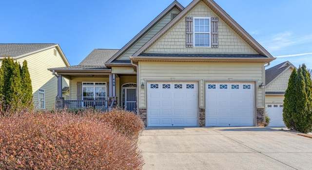 Photo of 406 Hunters Cir, Greenville, SC 29617