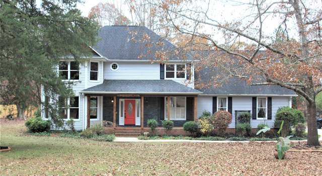 Photo of 11 Moores Ridge Rd, Roebuck, SC 29376