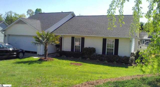 Photo of 102 Stonington Way, Taylors, SC 29687