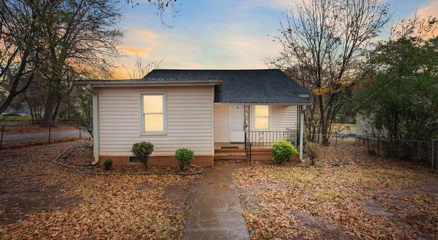 Photo of 112 Lester Ave, Greenville, SC 29617