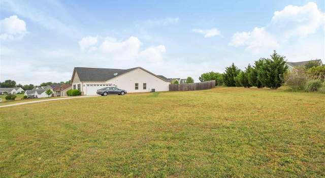 Photo of 119 Hurst Ave, Anderson, SC 29625