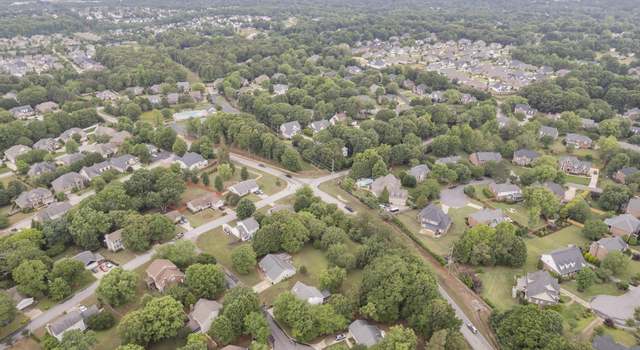 Photo of 4 Ansley Ct, Simpsonville, SC 29681