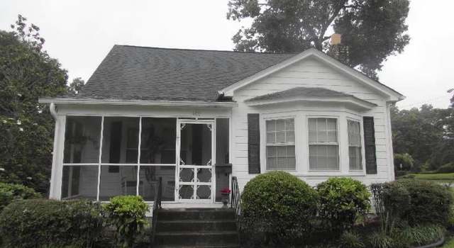 Photo of 400 Calvert Ave, Clinton, SC 29325