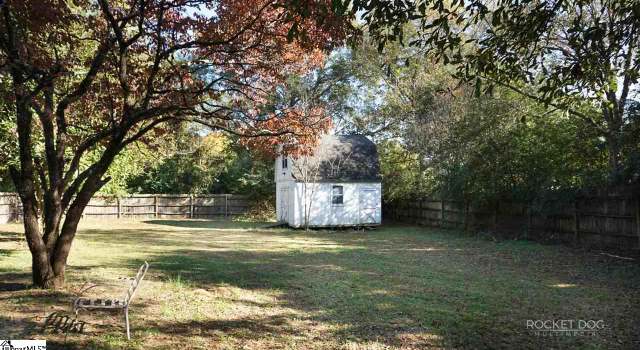 Photo of 305 Craig St, Fountain Inn, SC 29644
