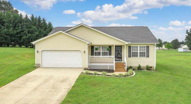 Photo of 341 Fisher Lake Rd, Lyman, SC 29365