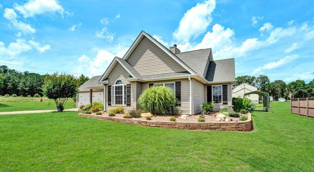 Photo of 101 Natchez Ct, Gray Court, SC 29645